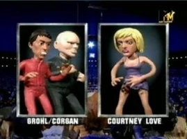 Courtney Love Returns