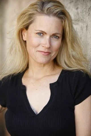 Shana Carr