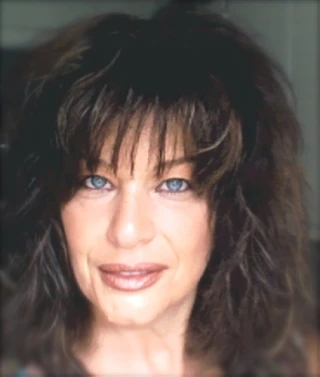 Julie Matthews