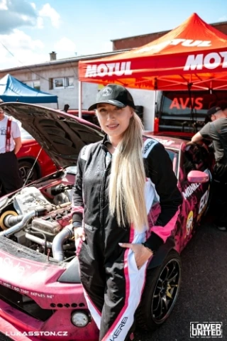 Nina Zagozdzon