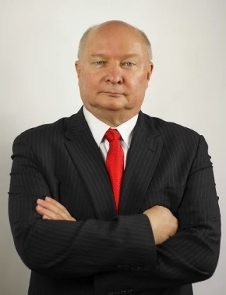 Douglas E. Davidson