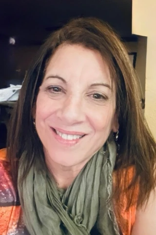 Dori Zuckerman