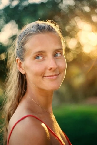 Lucie Wolfe