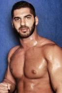 Ariya Daivari