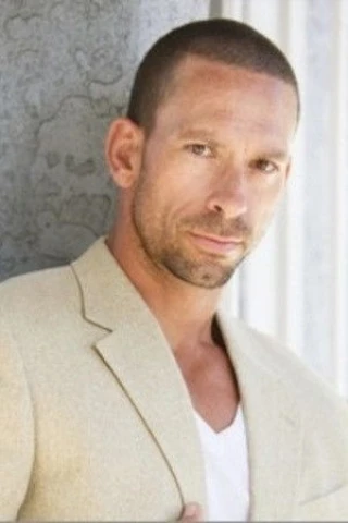 Jos Deacon