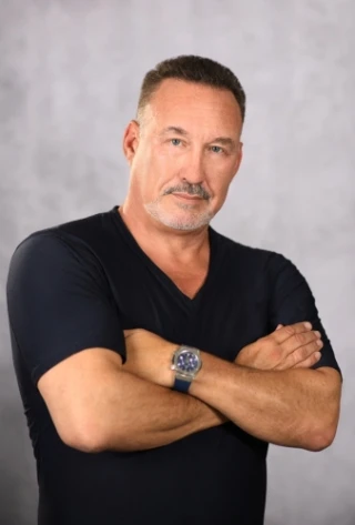 Demian Lichtenstein