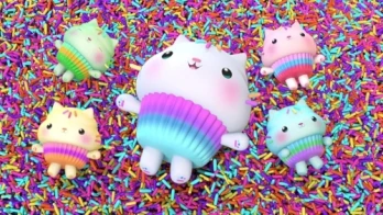 Cakey's Cupcake Cousins