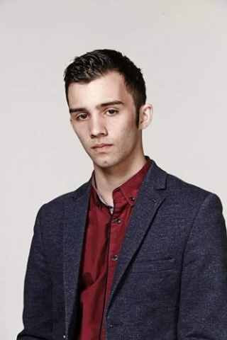 Adam Lezemore