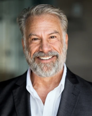 Marcus Troy