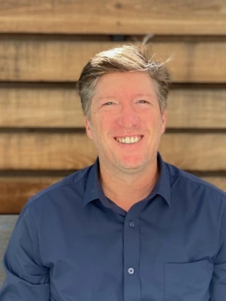 Brett Ineson