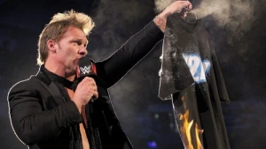 "Y2AJ" goes down in flames and Ambrose is ready to play the game at Roadblock