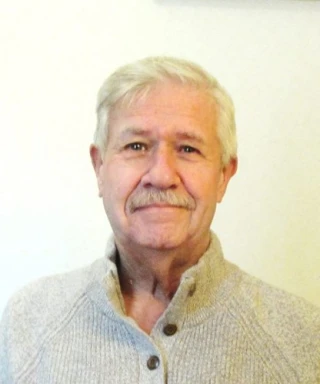 Dennis Falt