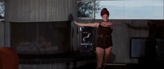 Lola Larson