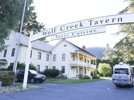 Wolf Creek Inn
